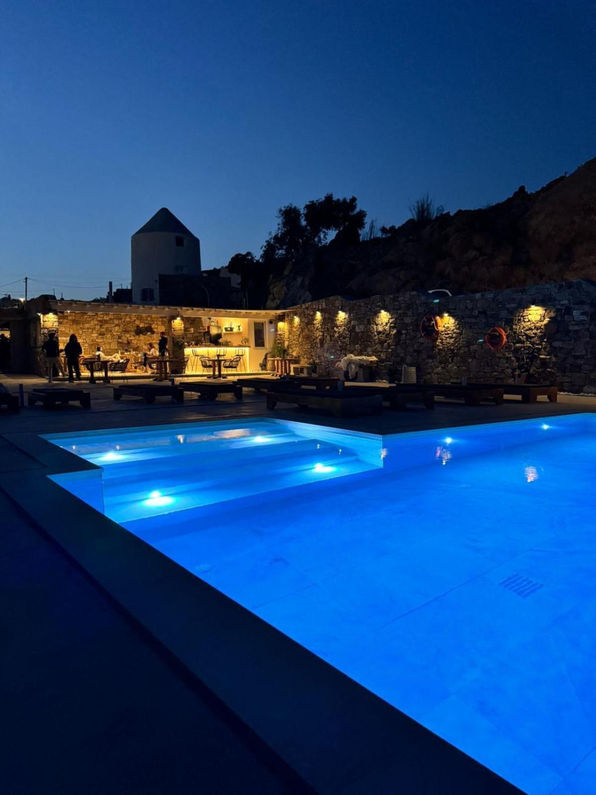 Apostolis Windmill Apartment ซารู ภายนอก รูปภาพ
