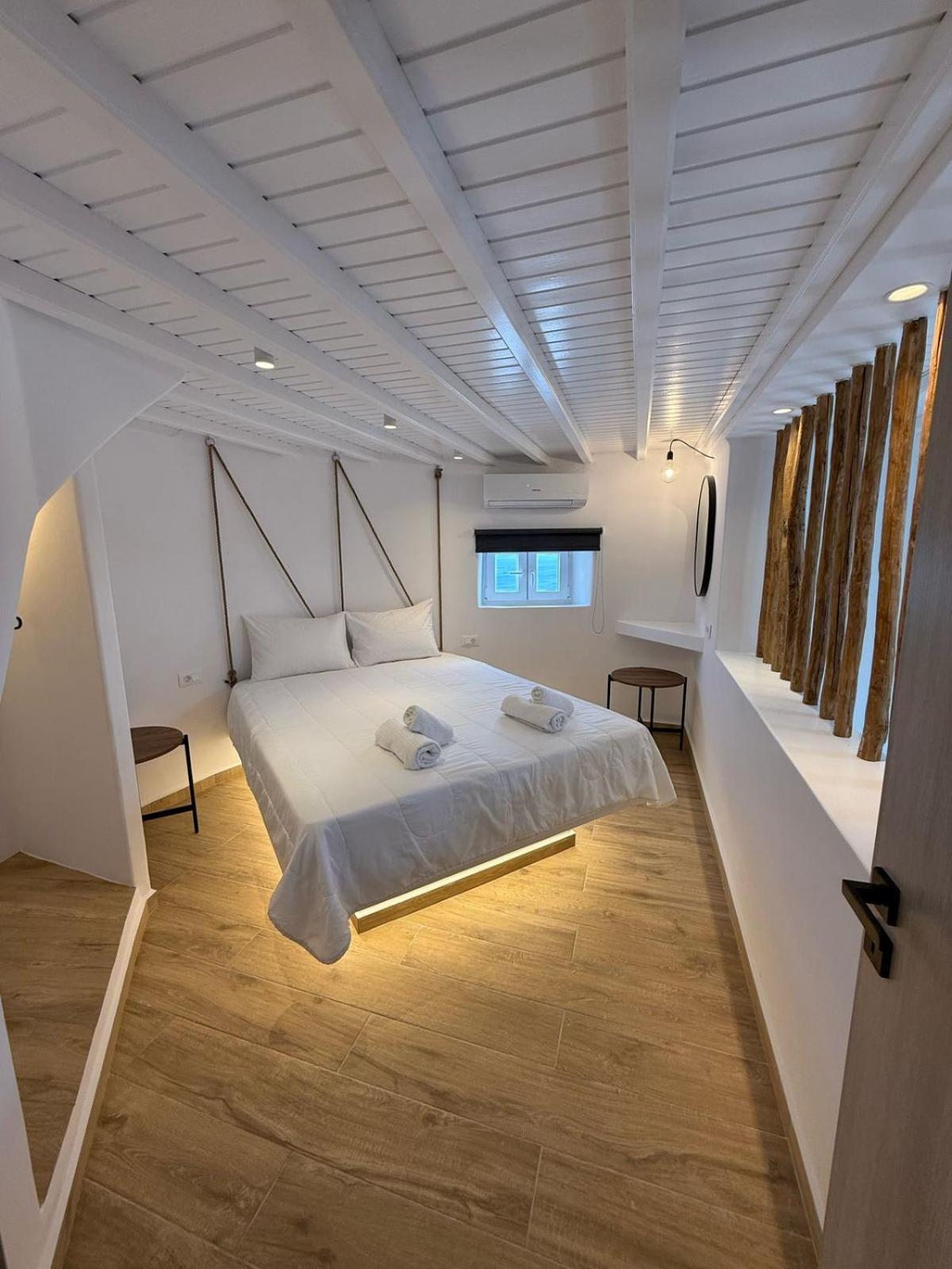 Apostolis Windmill Apartment ซารู ภายนอก รูปภาพ